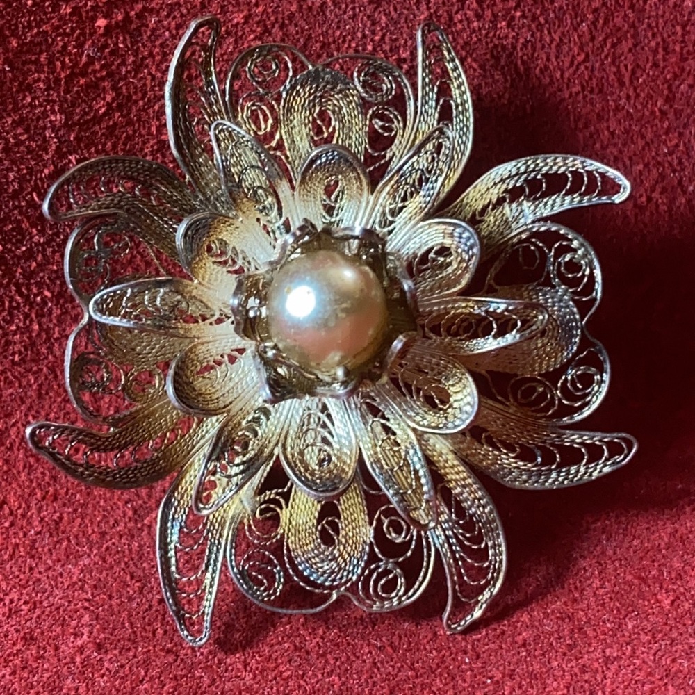 Art Deco Sterling Silver Flower Pin Brooch